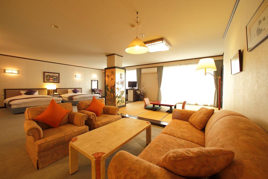 Hotel Select Grand Kagayamanaka Chambre photo